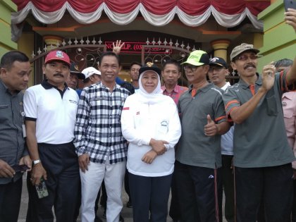Gubernur Jawa Timur Pinarak di SMP Negeri 1 Bojonegoro