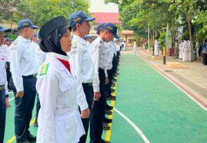 Upacara Bendera Memperingati Dirgahayu Republik Indonesia di SMP Negeri 1 Bojonegoro
